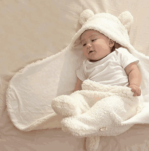 Manta con Capucha para Bebé con Forma de Oso  ConfortsBabys™