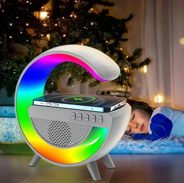 Bocina y Lampara con Cargador inalámbrico de Carga Rápida MagicLight™